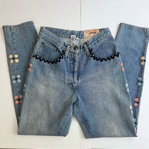 90s Ultra Pink Embroidered Jeans